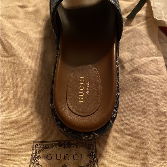 Gucci Slides - Picture 7 of 11